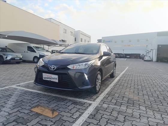 TOYOTA YARIS 1.5 16V FLEX XL MULTIDRIVE TOYOTA YARIS 1.5 16V FLEX XL MULTIDRIVE